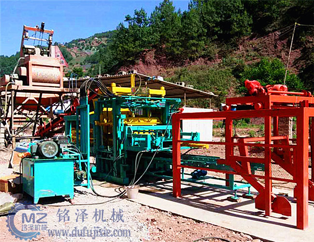 小型全自動免燒水泥磚機(jī)